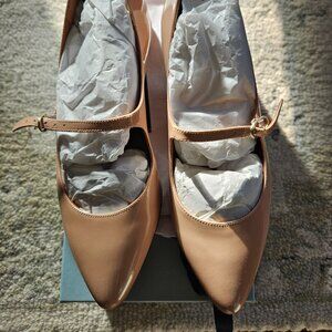 Margaux The Mary Jane Patent Rose Size 37 EUC